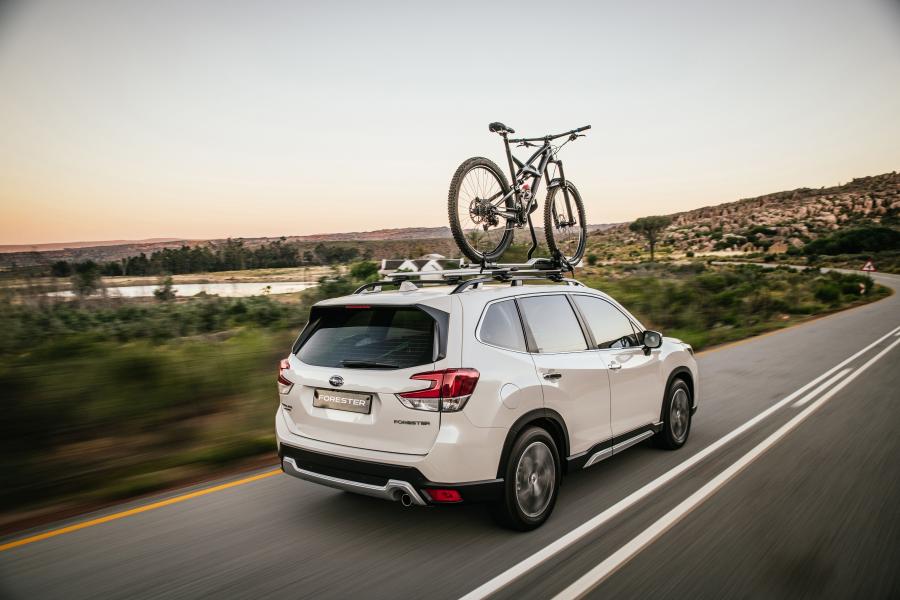  Subaru Forester 2018 года  (ZA) (фото 3 из 23)